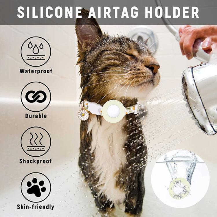 Pet collar with bell